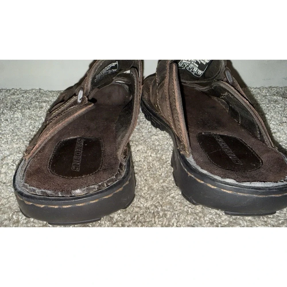 Skechers SN 61466 Men's Size 10 Brown Leather Fisherman Sandals Slip On Y2K